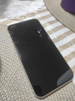 Iphone 11 - 9