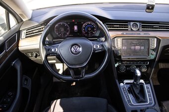 Volkswagen Passat Variant VW 2.0 TDI 4 Motion - 9