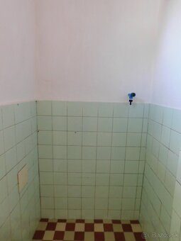 Na predaj 5iz. rodinný dom vo Velčiciach - 9