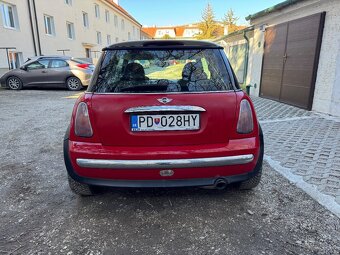Mini Cooper R50 – roč. 2002 - 9
