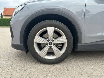 Audi Q4 35 e-tron - 9