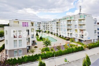 Prostorné 2+kk s verandou u Cacao Beach – Slunečné pobřeží - 9