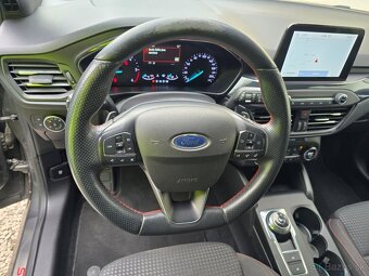 Ford Focus Kombi 1.5 TDCi EcoBlue ST-Line A/T, Mesačne: 245€ - 9