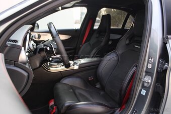 Mercedes AMG C43 - 9
