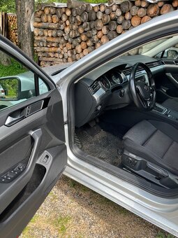 Volkswagen Passat B8 2.0 TDI DSG 110 kW – TOP STAV - 9