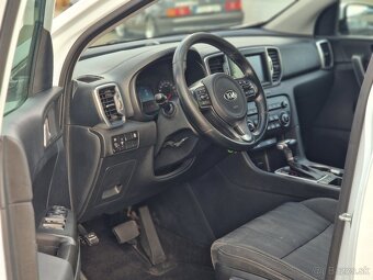 Kia Sportage 2.0 CRDi 4WD AT Gold Odpočet DPH - 9