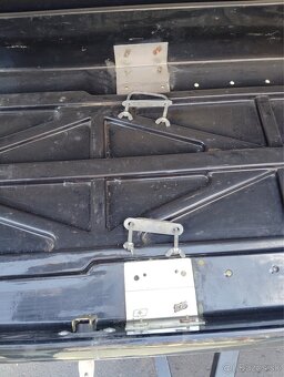 Predám strešný box na auto používaný - 9