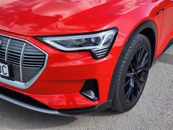 Audi E-TRON 50 QUATTRO s odp.DPH v záruke do 6.5.2027 - 9