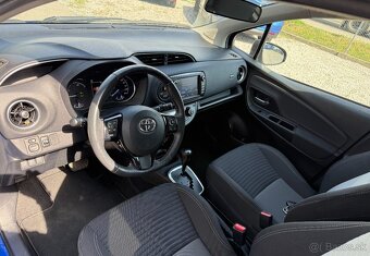 Toyota Yaris 1.5 Hybrid Live e-CTV / 1.majiteľ - 9