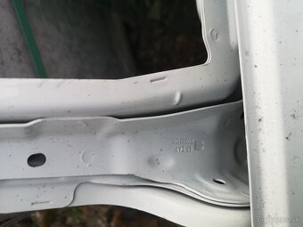 Seat Leon II predny blatník a zadné dvere dvere - 9
