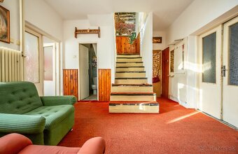 5-izbový RD v obci MADUNICE,o výmere 240 m2, pozemok 706 m2 - 9