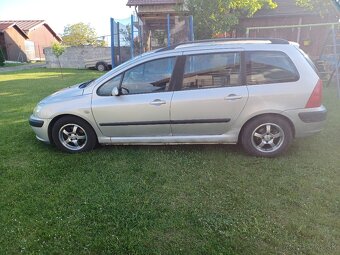Predám Peugeot 307 combi, 2.0 HDi, 66 kW, r.v. 2003 - 9