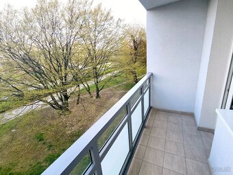 2 izb. byt po novej rekonštrukcii pri OC Galéria - Tr. SNP - 9