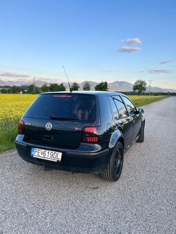 Golf 4 - 9