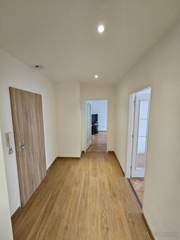 2i dvojizbový byt v centre Žiliny - 9