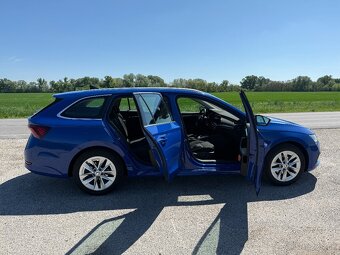 Škoda Octavia Combi 1.5TSI (150K) e-Tec, AP, r.v. 2021 - 9