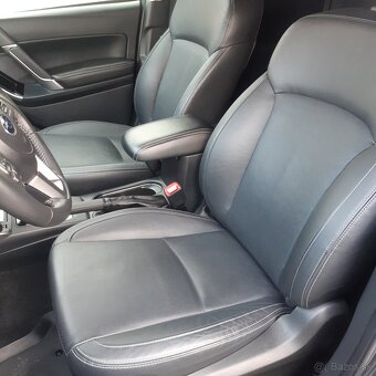 Subaru Forester 2.0i XT CVT Sport - 9