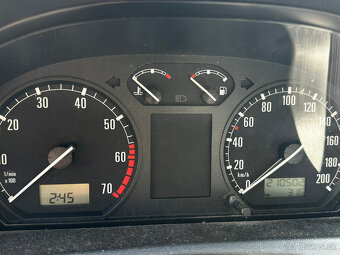 Škoda Fabia 1.4 MPI, 50 kW - 9