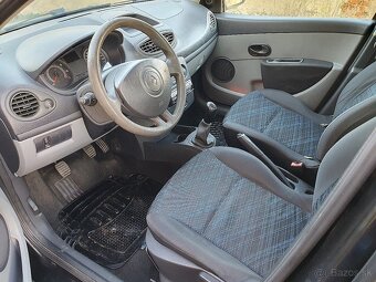 Renault Clio 1.2 16V Authentique 55 KW, M5 - 9