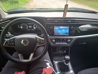 Ssangyong korando - 9