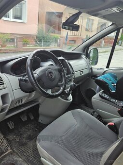 Opel Vivaro 8miestna predĺžená verzia r.v 2012 - 9