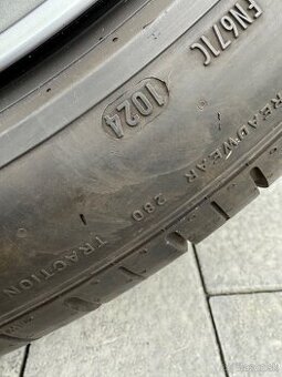Predam disky Audi r21 , pneu Pirreli DOT 1024, 285/40r21 - 9