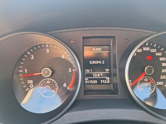 Volkswagen Golf 6 - 9