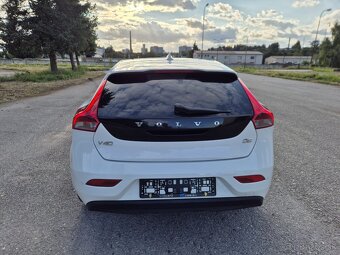 Volvo V40 D4 - 9