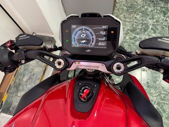 MV Agusta Dragster 800R 1. maj DPH 1980km - 9