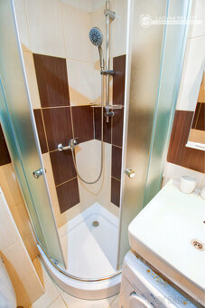 PRENÁJOM Garzónka v centre mesta Spišská Nová Ves - 9