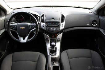 Chevrolet Cruze 1.8 16V LT - 9