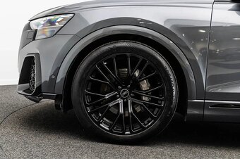 Audi Q8 50 TDi S line - 9