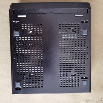 Predám mini-PC ASUS AT3IONT-I Intel Atom 330 1,60Hz 4GB RAM - 9