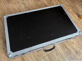 Flight Case pro Moog Minimoog Voyager - 9