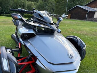 CAN AM SPYDER F3S - 9