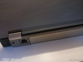 DELL Latitude E6410 + originál DELL adaptér - 9
