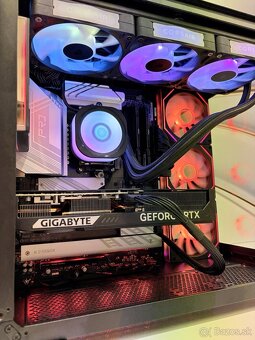 Herný PC Ryzen 7 7800X3D / RTX 5070 12GB / 32GB DDR5 / 2TB - 9