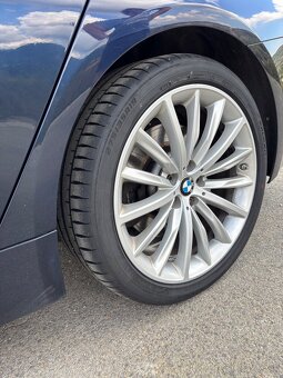 BMW 530d xDrive Luxuri Line - 9