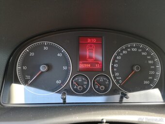 Volkswagen Touran AUTOMAT s park. senzorom - 9
