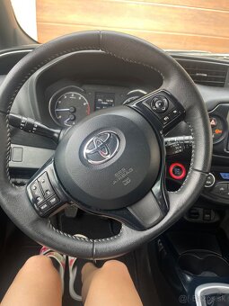 Toyota Yaris 1.5benzin 82kw r.v 2019 - 9