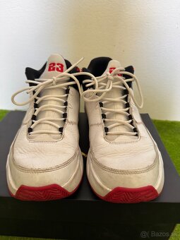 Jordan Max Aura 3 - 9
