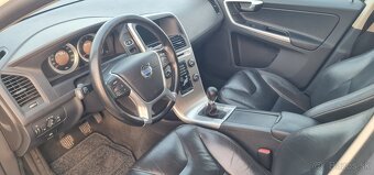 Volvo XC60 - 9