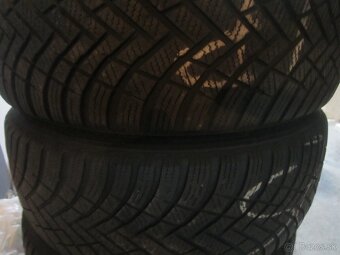 215/55R17 98V zimne pneu Hankook W462, DOT2622 - 9