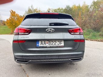Hyundai i30 CW 1.5 DPI 13 900 km - 9