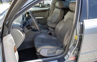 AUDI A4 2.0 TDI QUATTRO - 9