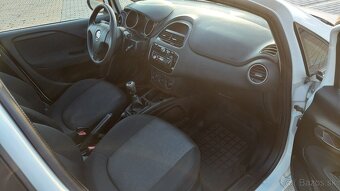 Predám Fiat Punto 1.4 57kW, 1/2015, benzin + LPG - 9