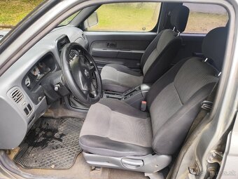 Nissan Navara D22 98kw 262 000km - 9