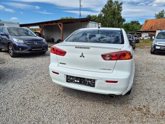 Mitsubishi lancer - 9