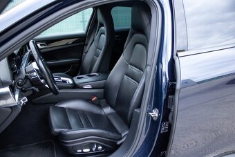 Porsche Panamera 4 E-Hybrid 4x4 A/T - 9