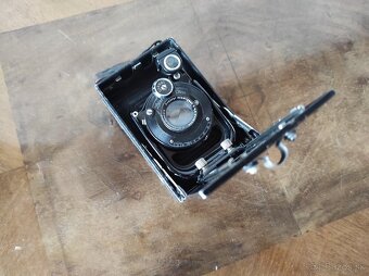 Starý fotoaparát Zeiss Ikon Derval - 9